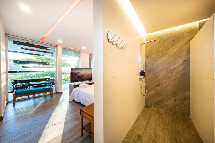 4 bed Single Family Homes For Sale in Jaco, Puntarenas - thumb 17