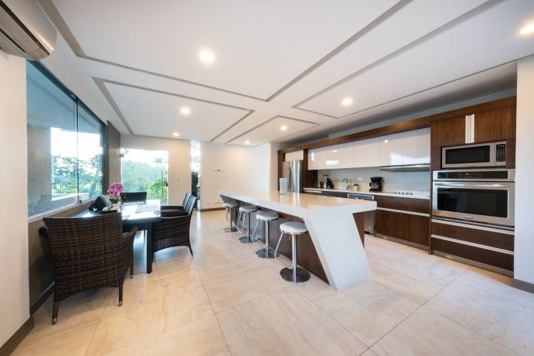 4 bed Single Family Homes For Sale in Jaco, Puntarenas - thumb 7