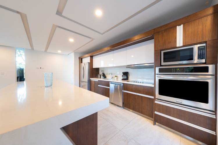 4 bed Single Family Homes For Sale in Jaco, Puntarenas - thumb 11