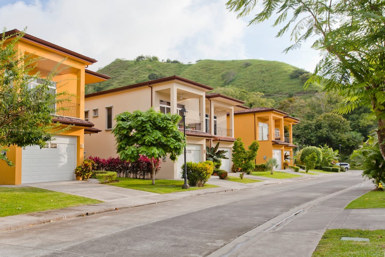 3 bed Single Family Homes For Sale in Jaco, Puntarenas - thumb 2