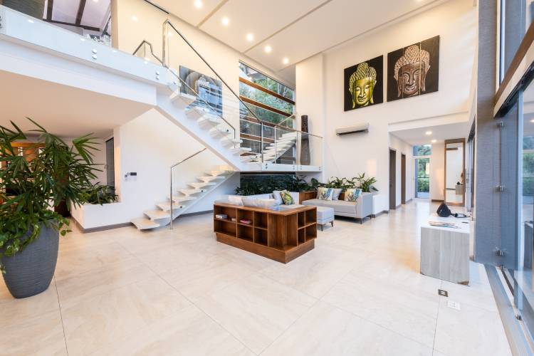 4 bed Single Family Homes For Sale in Jaco, Puntarenas - thumb 3