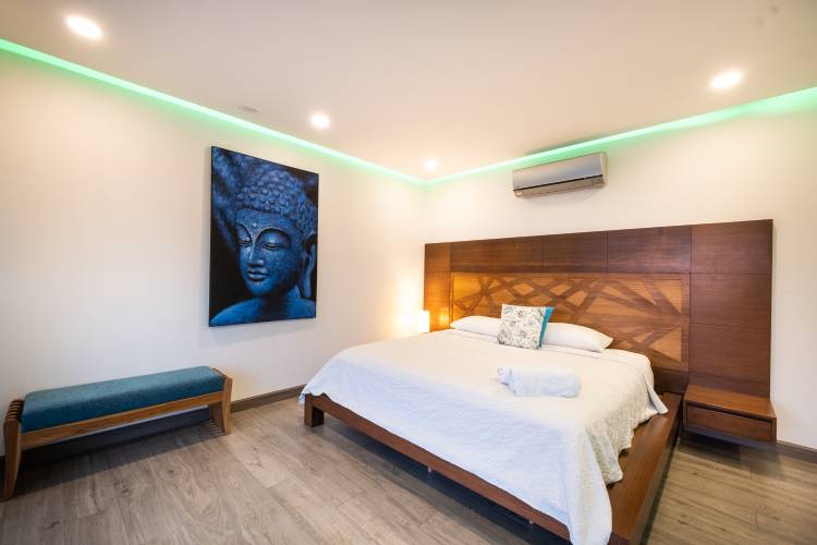 4 bed Single Family Homes For Sale in Jaco, Puntarenas - thumb 10