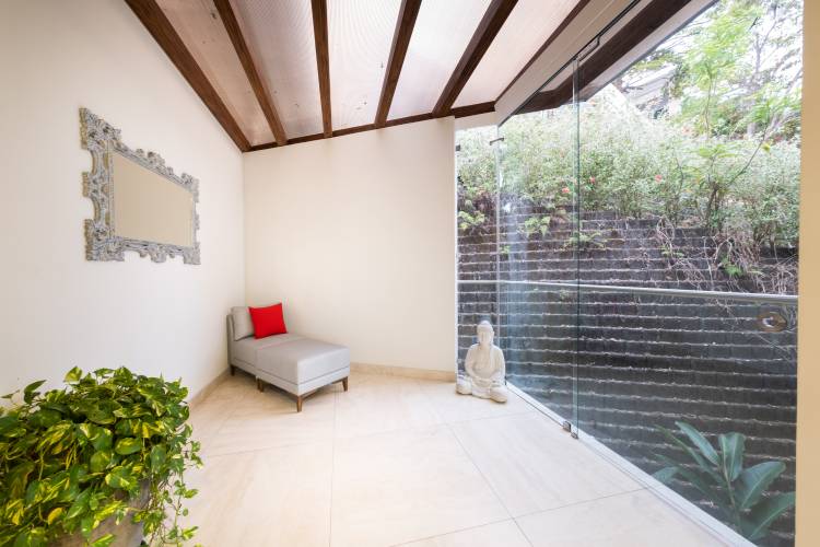 4 bed Single Family Homes For Sale in Jaco, Puntarenas - thumb 8