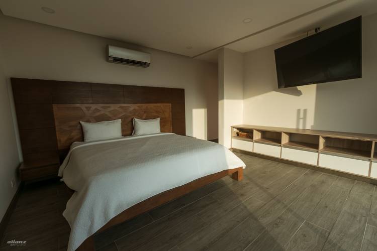 4 bed Single Family Homes For Sale in Jaco, Puntarenas - thumb 18