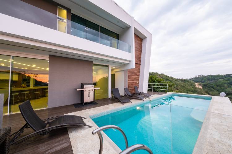 4 bed Single Family Homes For Sale in Jaco, Puntarenas - thumb 15