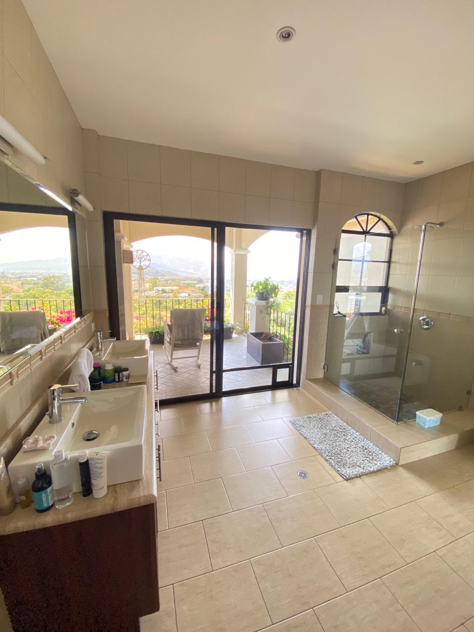 5 bed Condo For Sale in Tres Ríos, Cartago - thumb 8