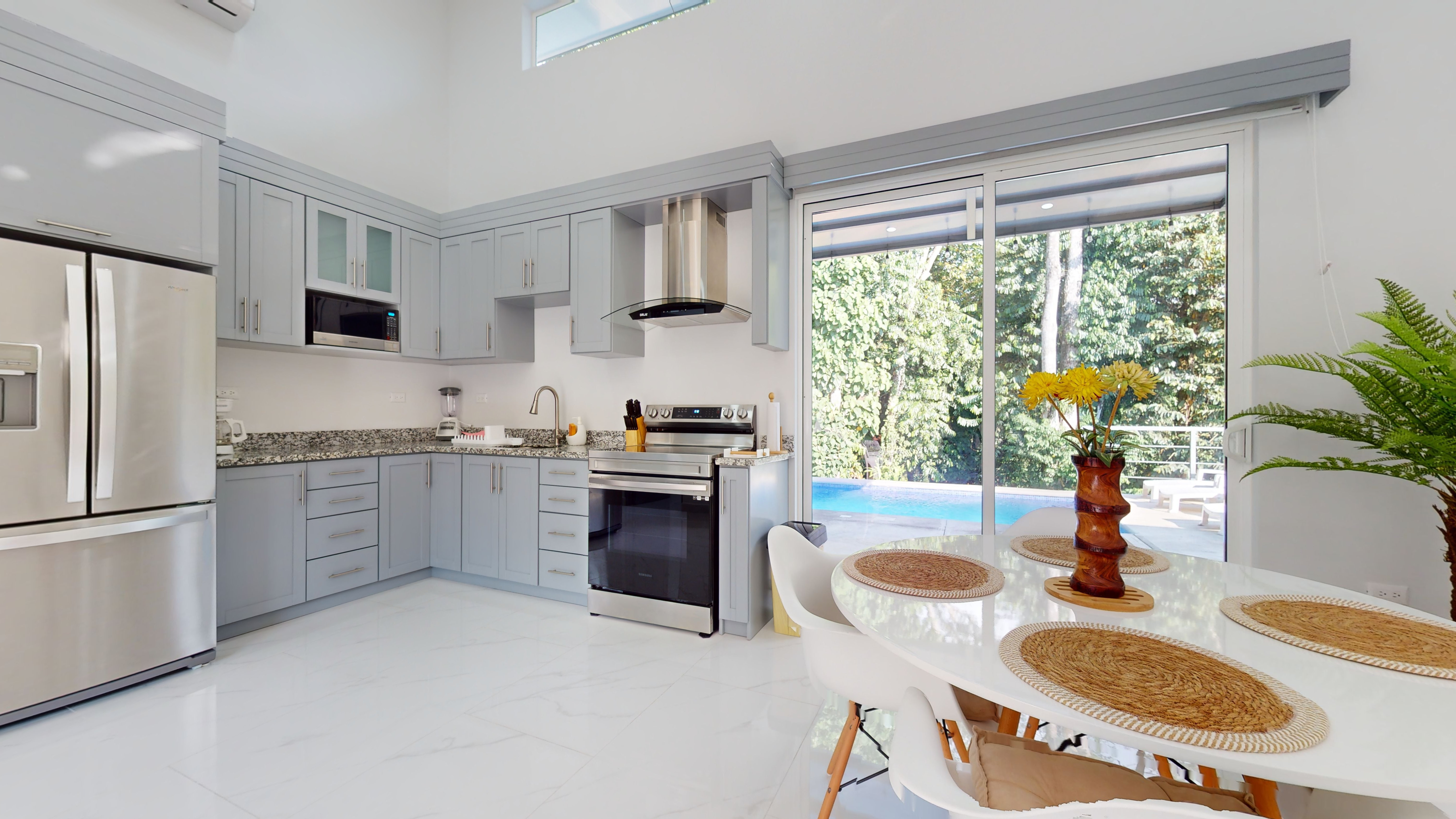 5 bed Single Family Homes For Sale in Uvita, Puntarenas - thumb 15