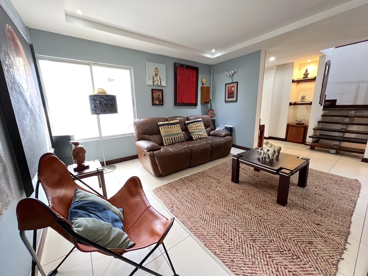 3 bed Single Family Homes For Sale in Pozos, San Jose - thumb 2