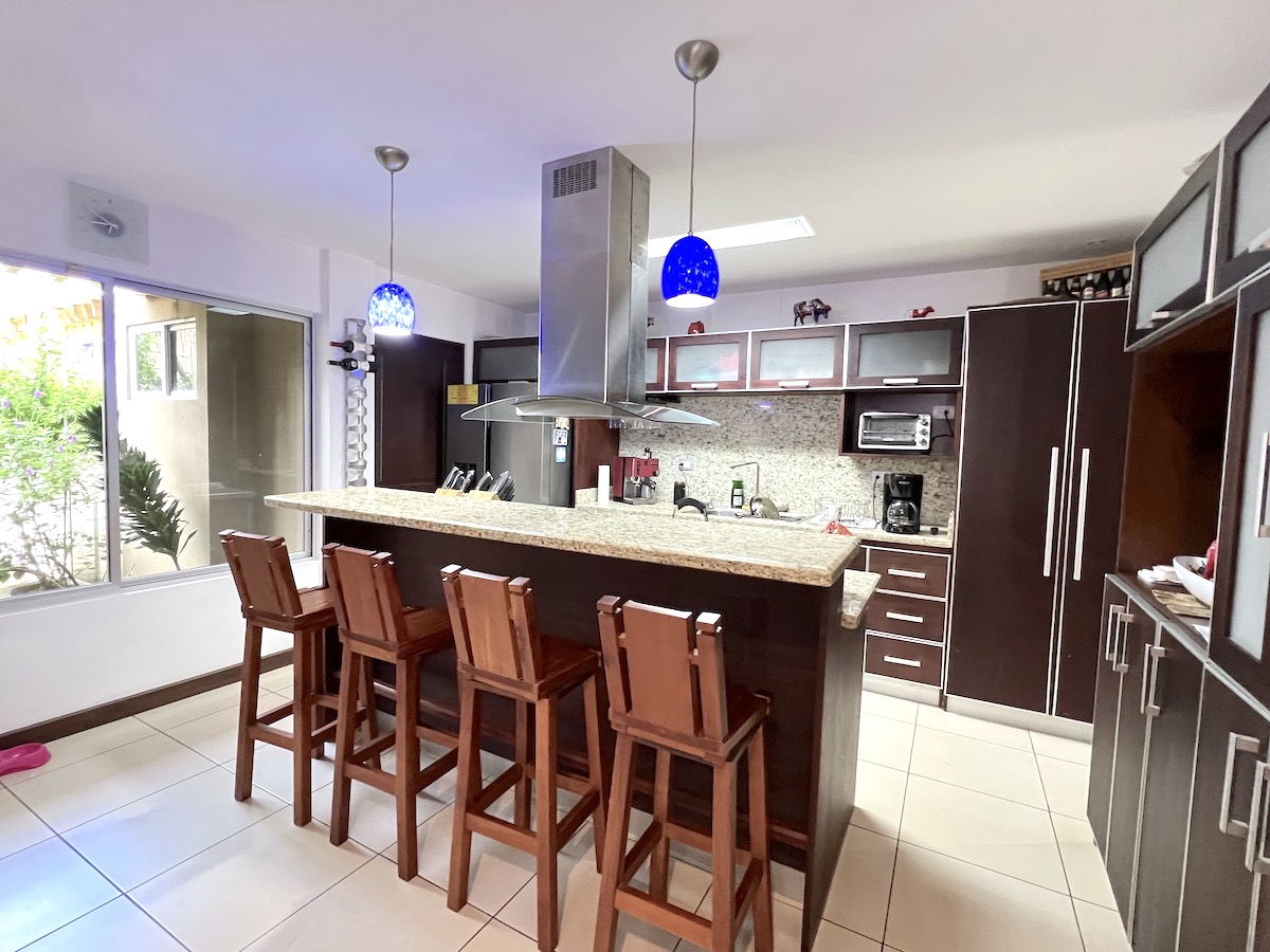 3 bed Single Family Homes For Sale in Pozos, San Jose - thumb 4