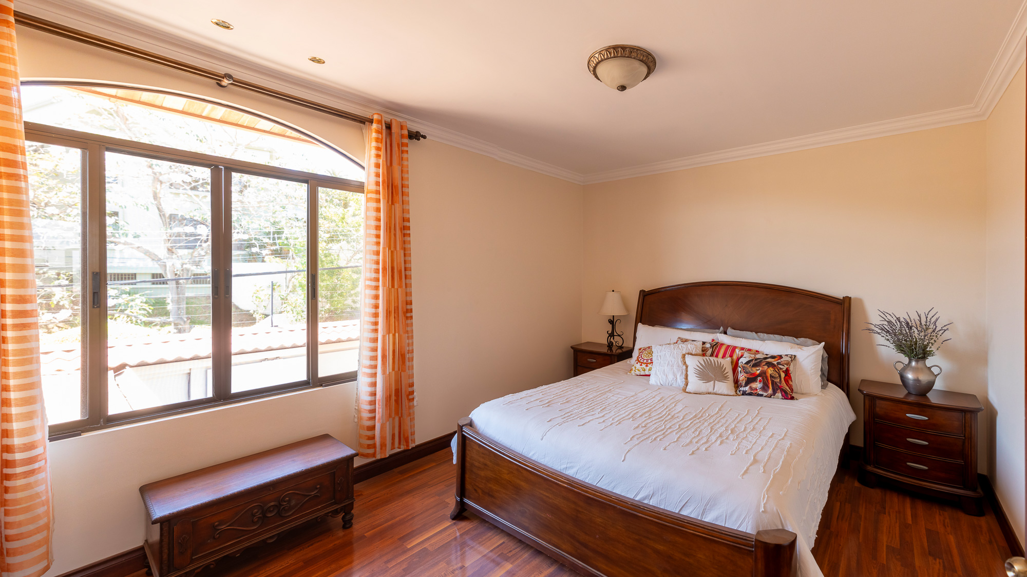 4 bed Single Family Homes For Sale in Escazu, San Jose - thumb 17