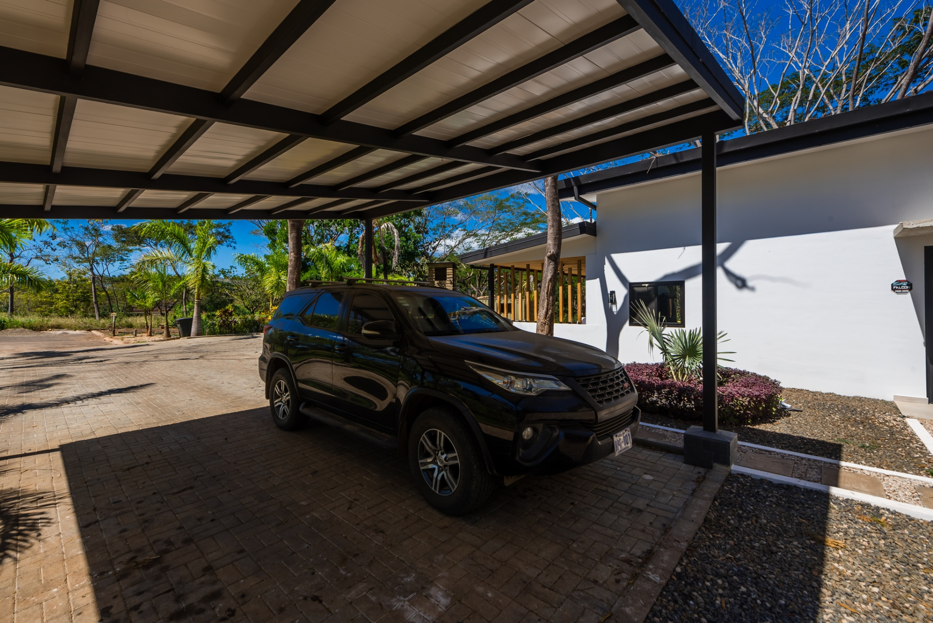 4 bed Single Family Homes For Sale in Tamarindo, Guanacaste - thumb 23