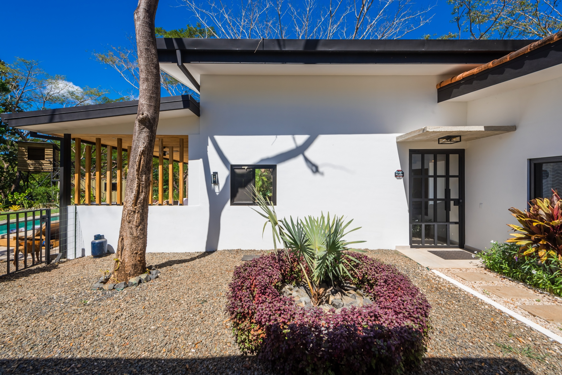 4 bed Single Family Homes For Sale in Tamarindo, Guanacaste - thumb 22