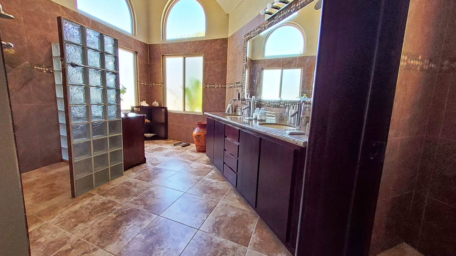 3 bed Single Family Homes For Sale in Playa Naranjo, Puntarenas - thumb 9