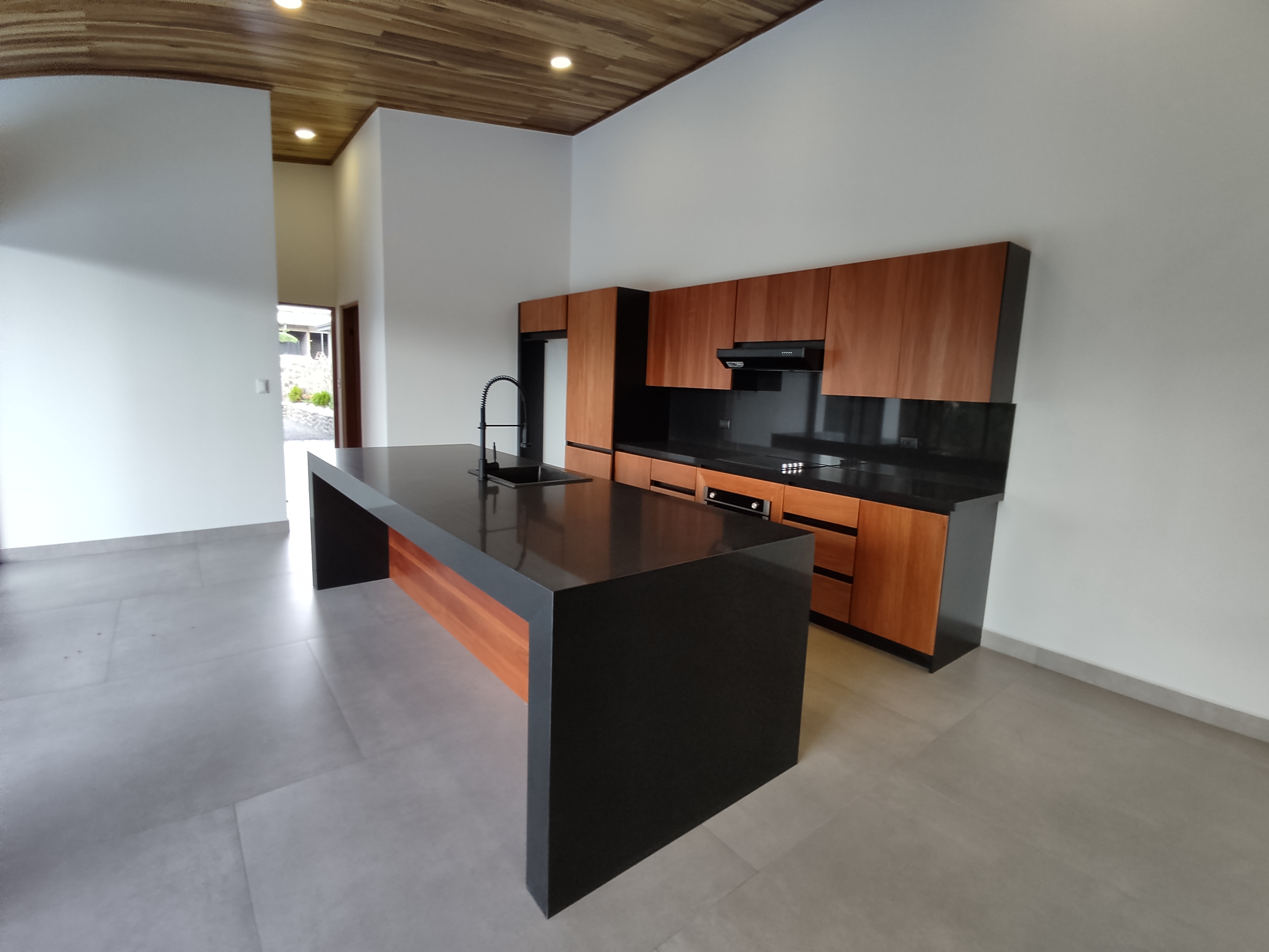 3 bed Single Family Homes For Sale in Atenas, Alajuela - thumb 2