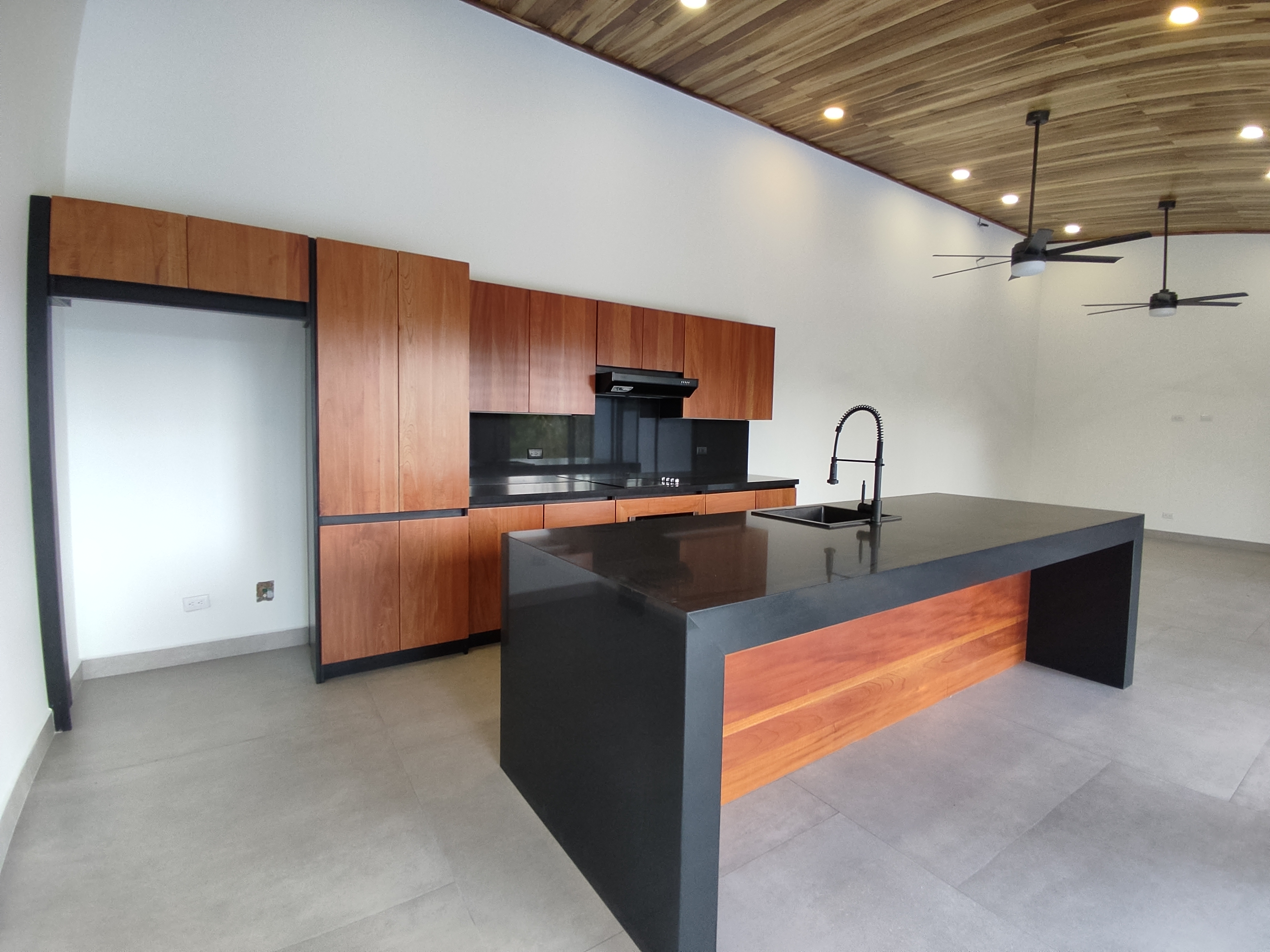 3 bed Single Family Homes For Sale in Atenas, Alajuela - thumb 8