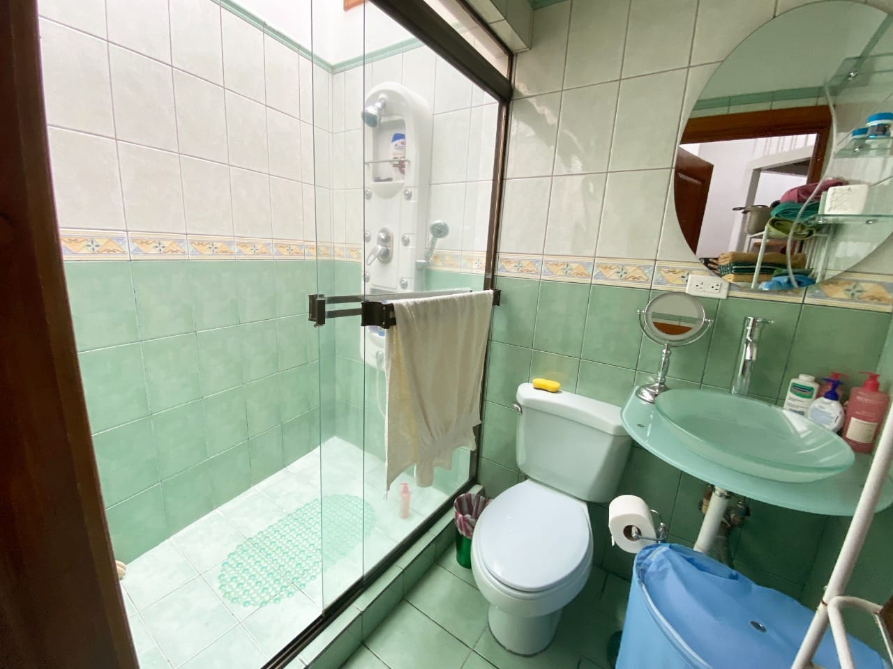 5 bed Single Family Homes For Sale in Curridabat, San Jose - thumb 14