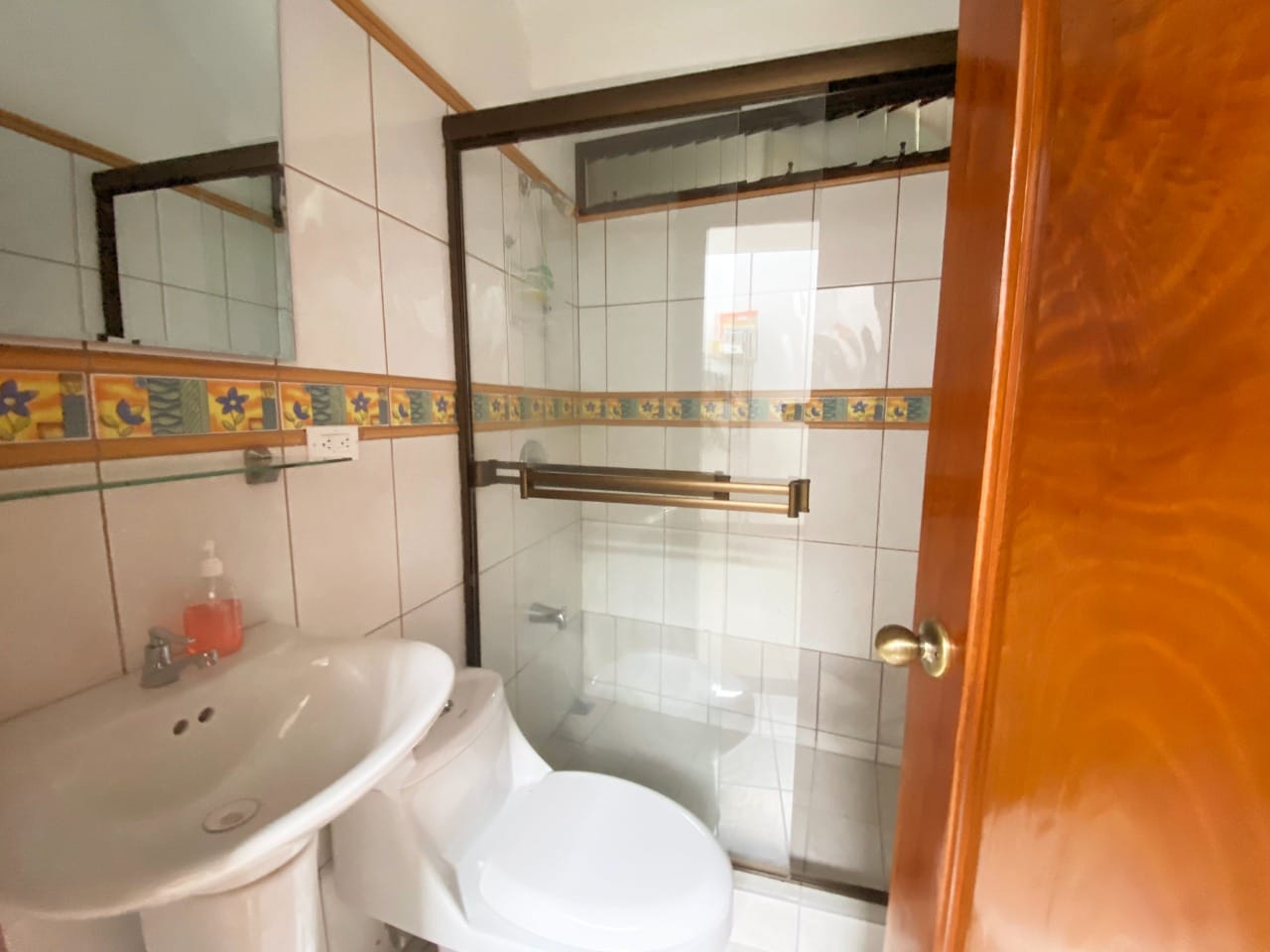 5 bed Single Family Homes For Sale in Curridabat, San Jose - thumb 9