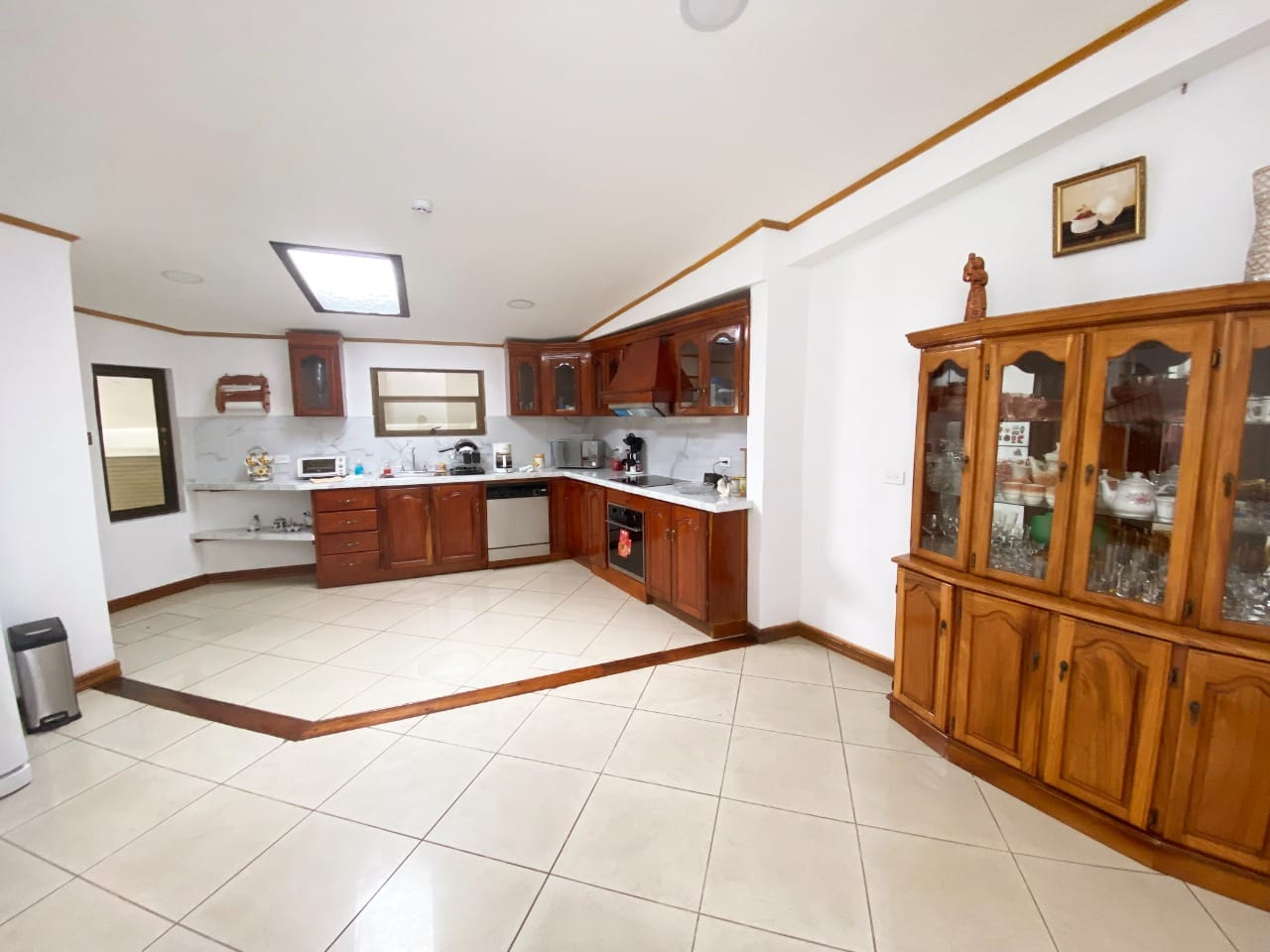 5 bed Single Family Homes For Sale in Curridabat, San Jose - thumb 5