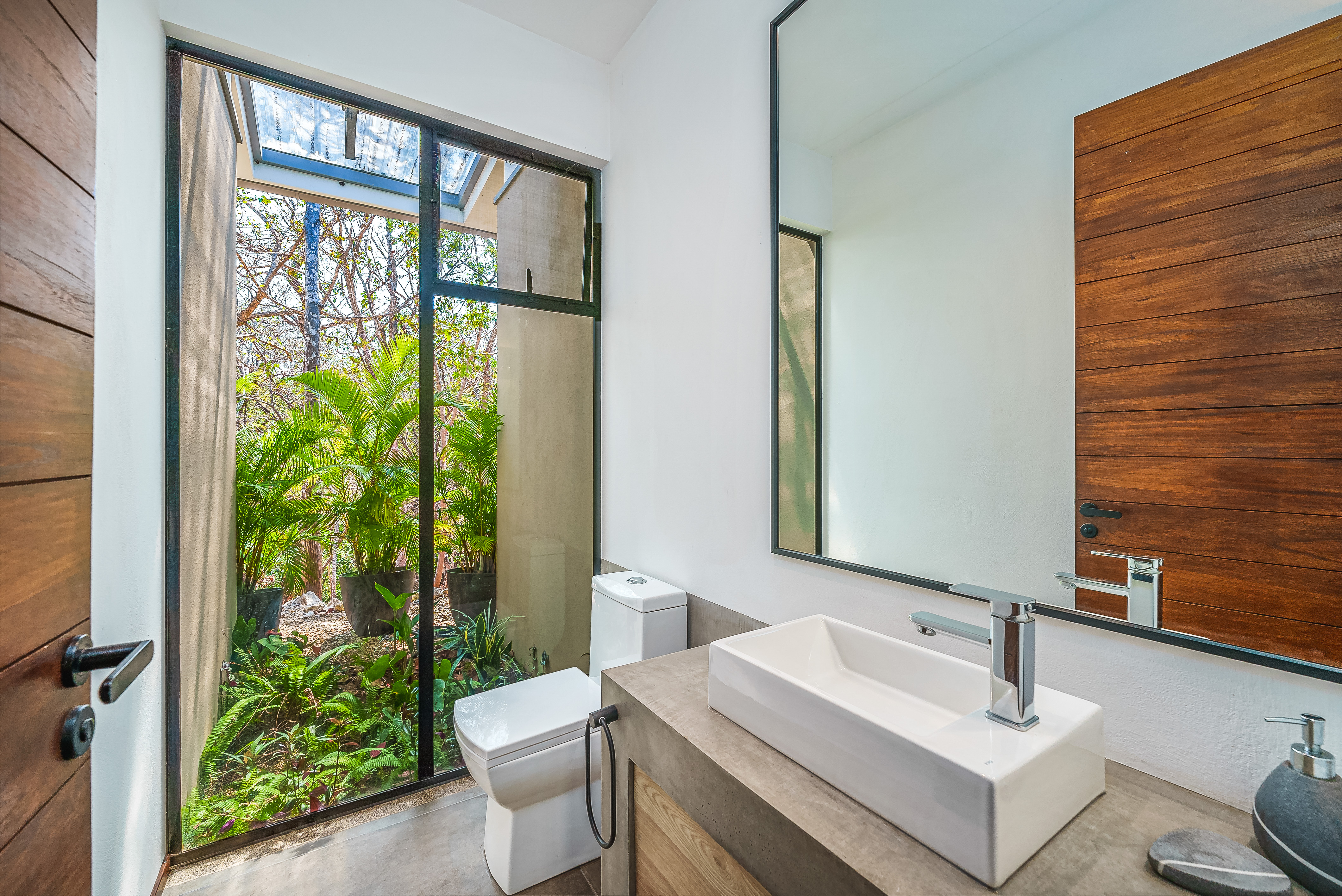 8 bed Single Family Homes For Sale in Playa Negra, Guanacaste - thumb 18