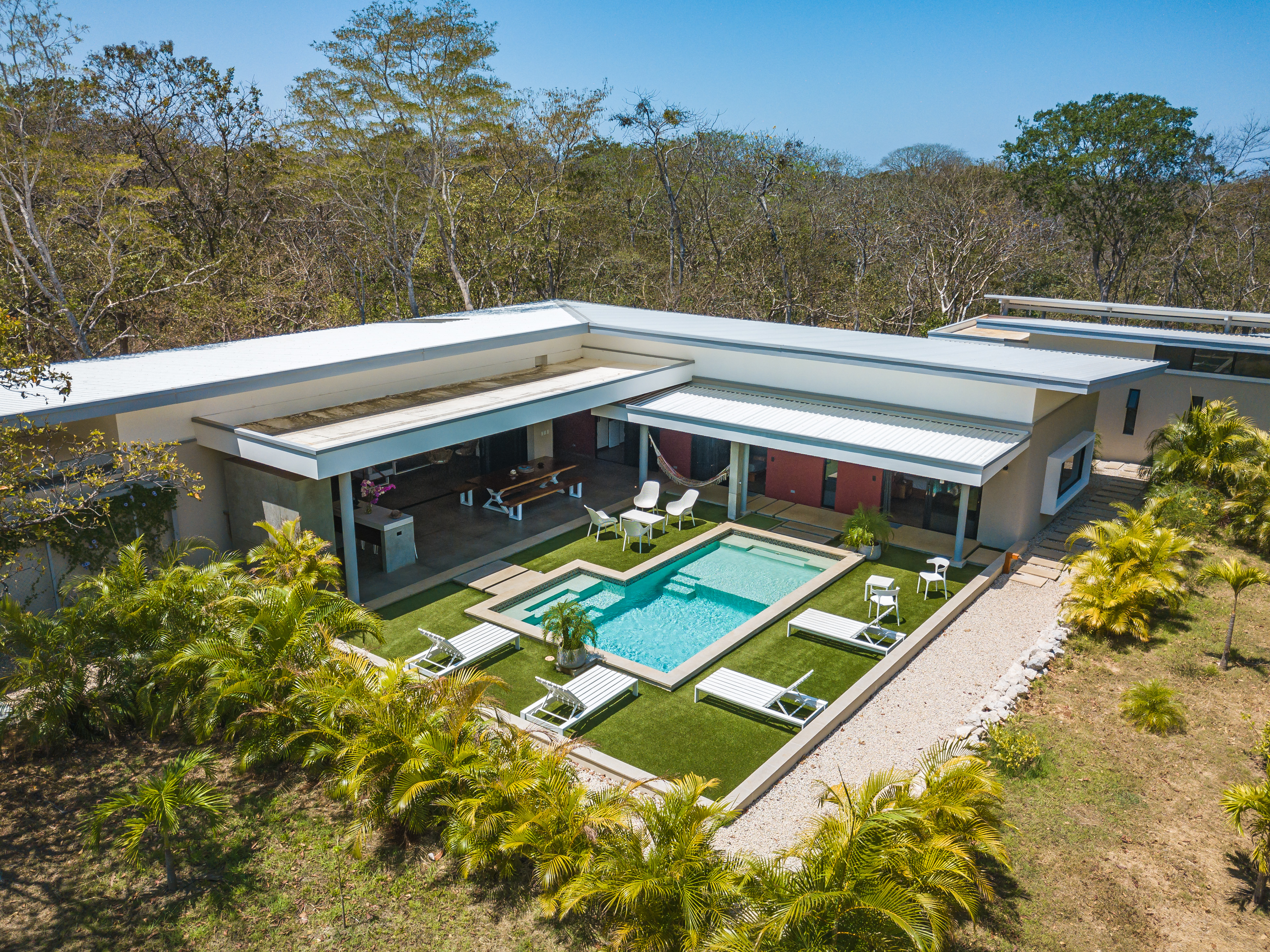 8 bed Single Family Homes For Sale in Playa Negra, Guanacaste - thumb 6