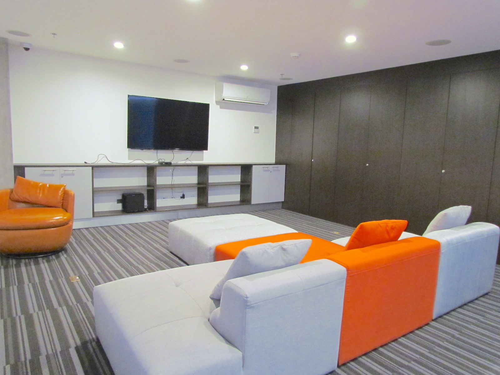 1 bed Apartment For Sale in Escazu, San Jose - thumb 12