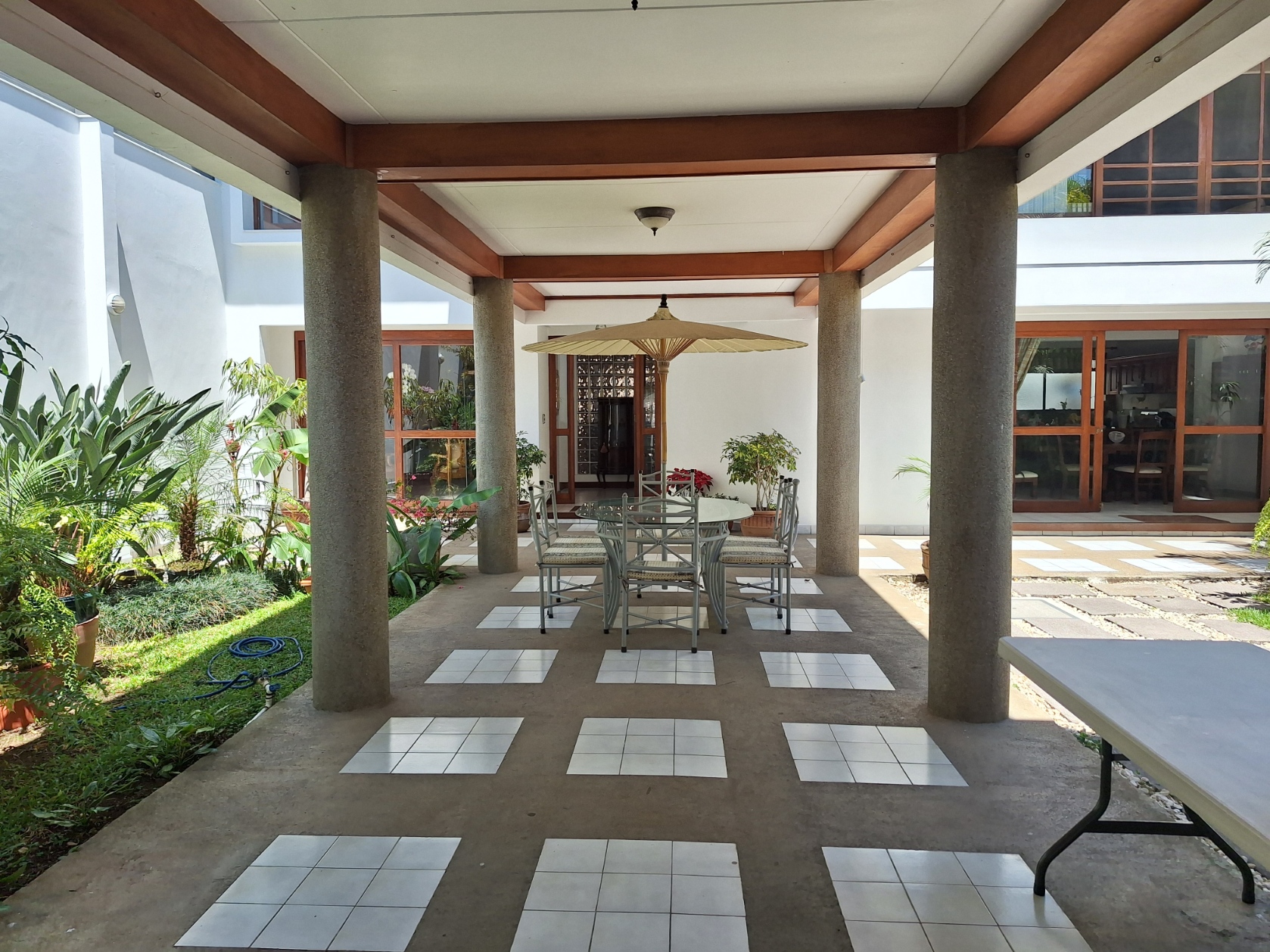 4 bed Single Family Homes For Sale in Curridabat, San Jose - thumb 11