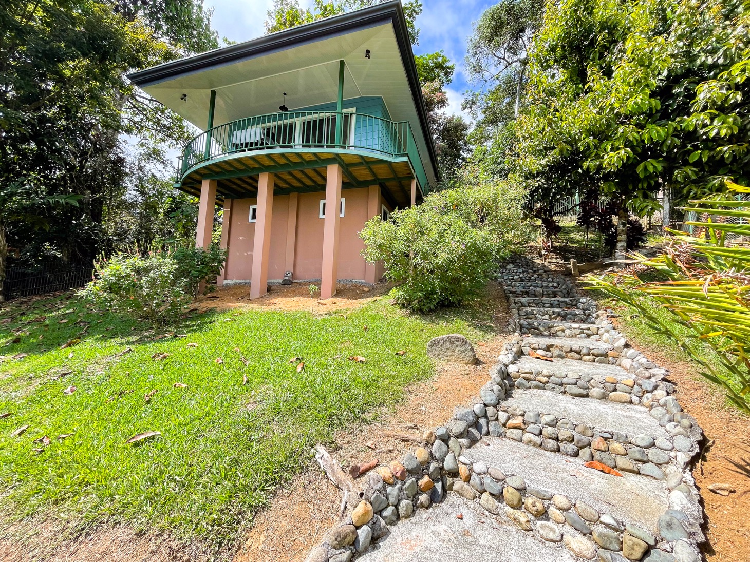 3 bed Single Family Homes For Sale in Ojochal, Puntarenas - thumb 27