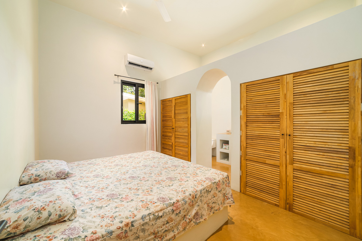 2 bed Single Family Homes For Sale in Playa Negra, Guanacaste - thumb 15