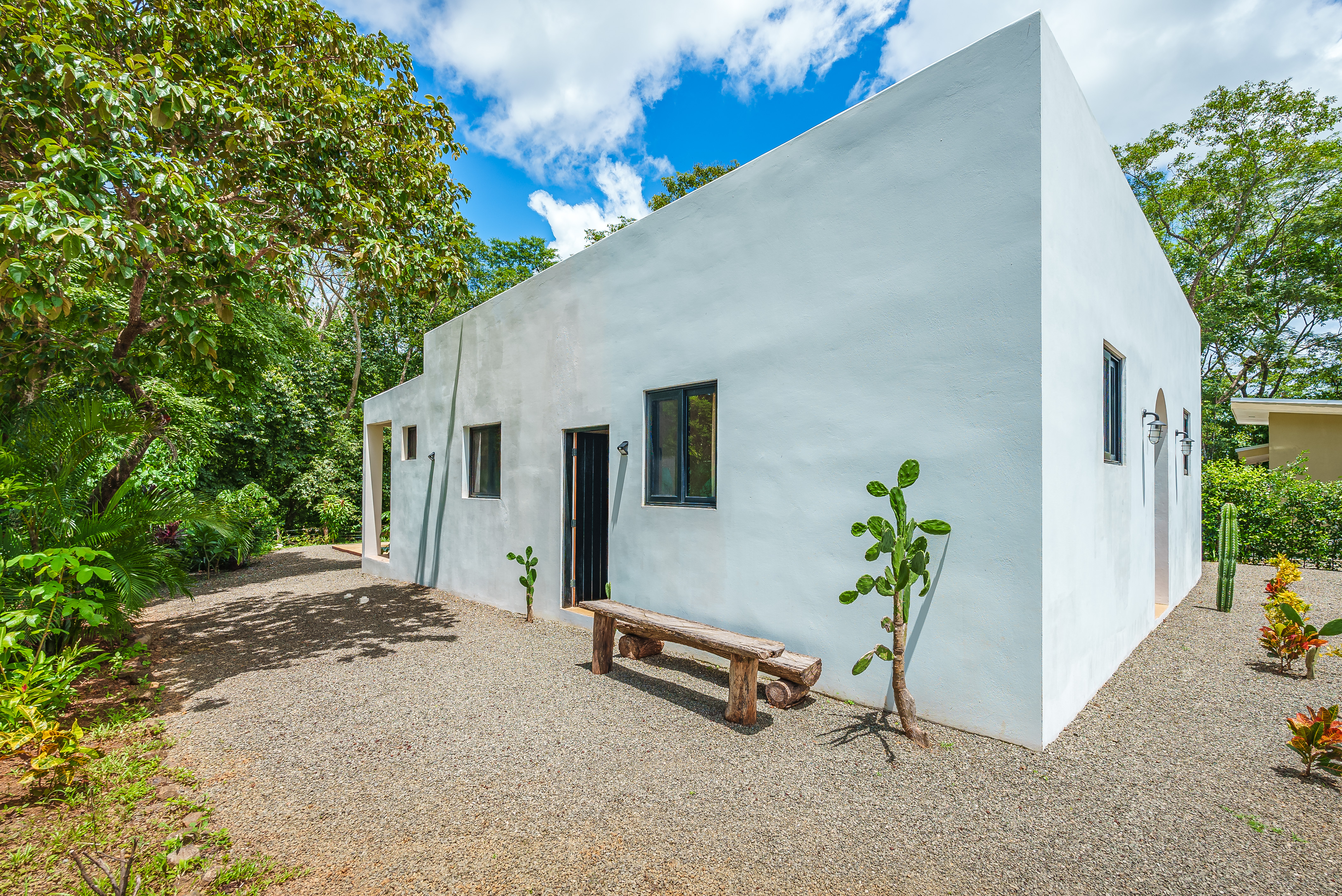 2 bed Single Family Homes For Sale in Playa Negra, Guanacaste - thumb 28