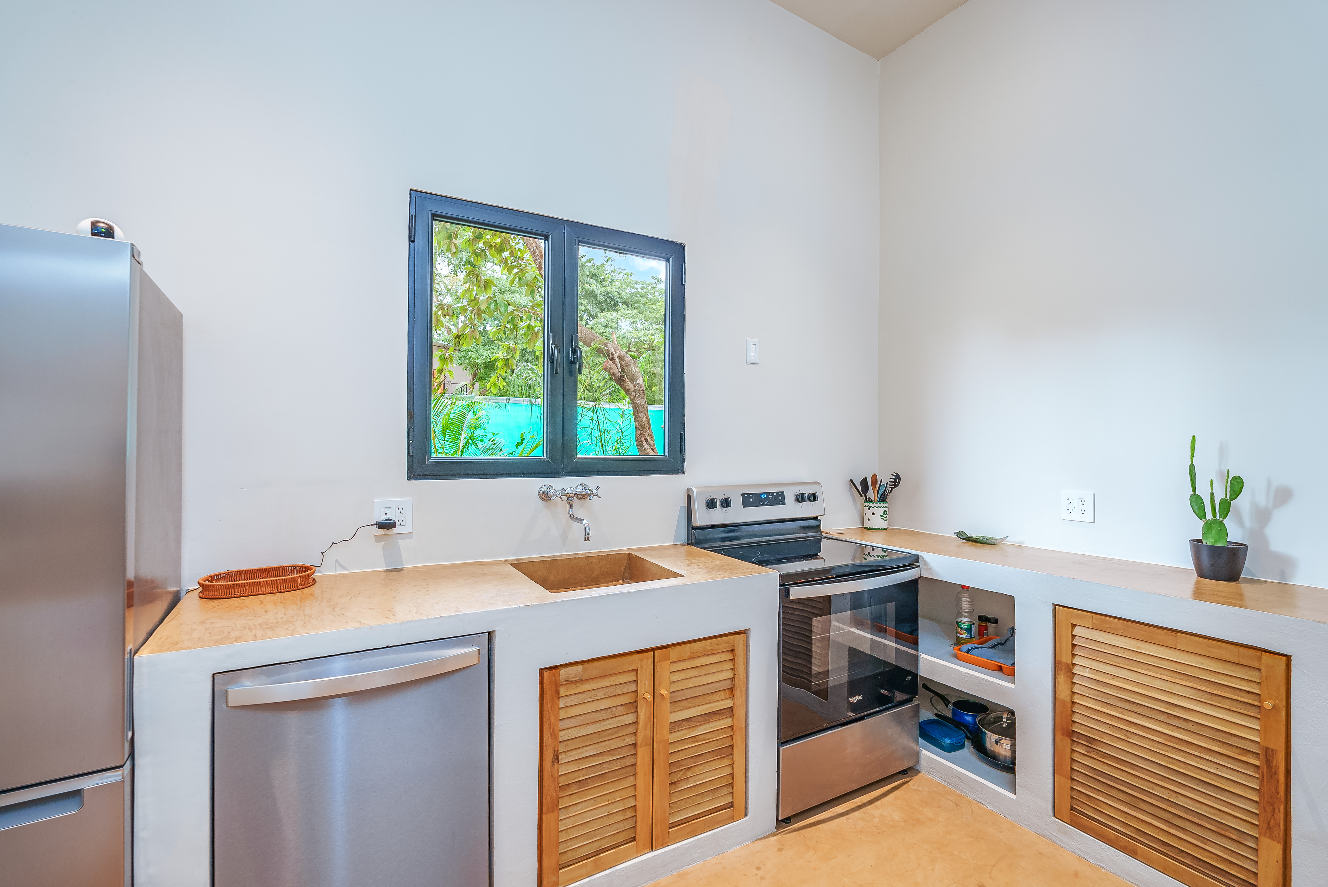 2 bed Single Family Homes For Sale in Playa Negra, Guanacaste - thumb 10