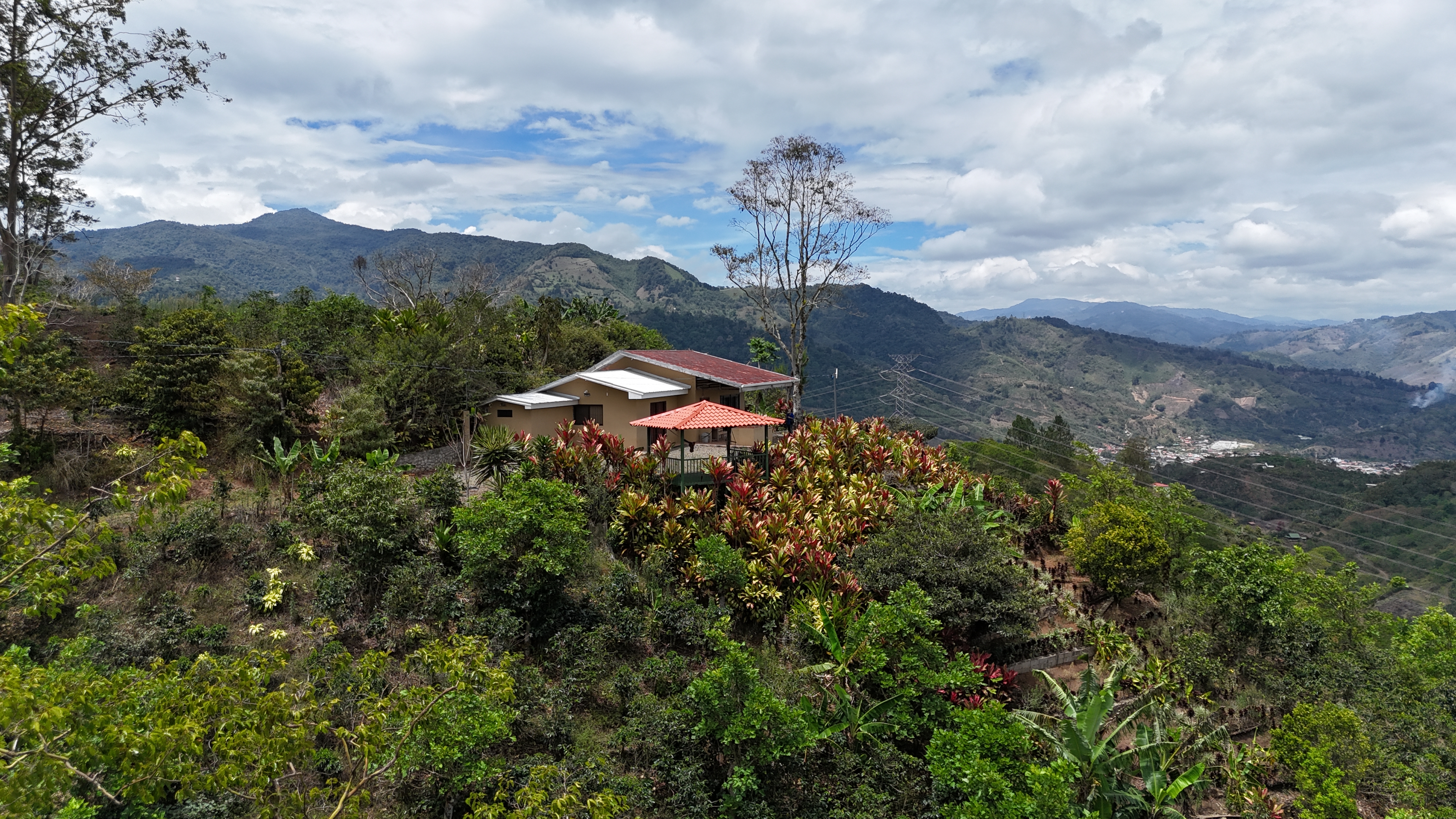 2 bed Single Family Homes For Sale in Orosi, Cartago - thumb 1