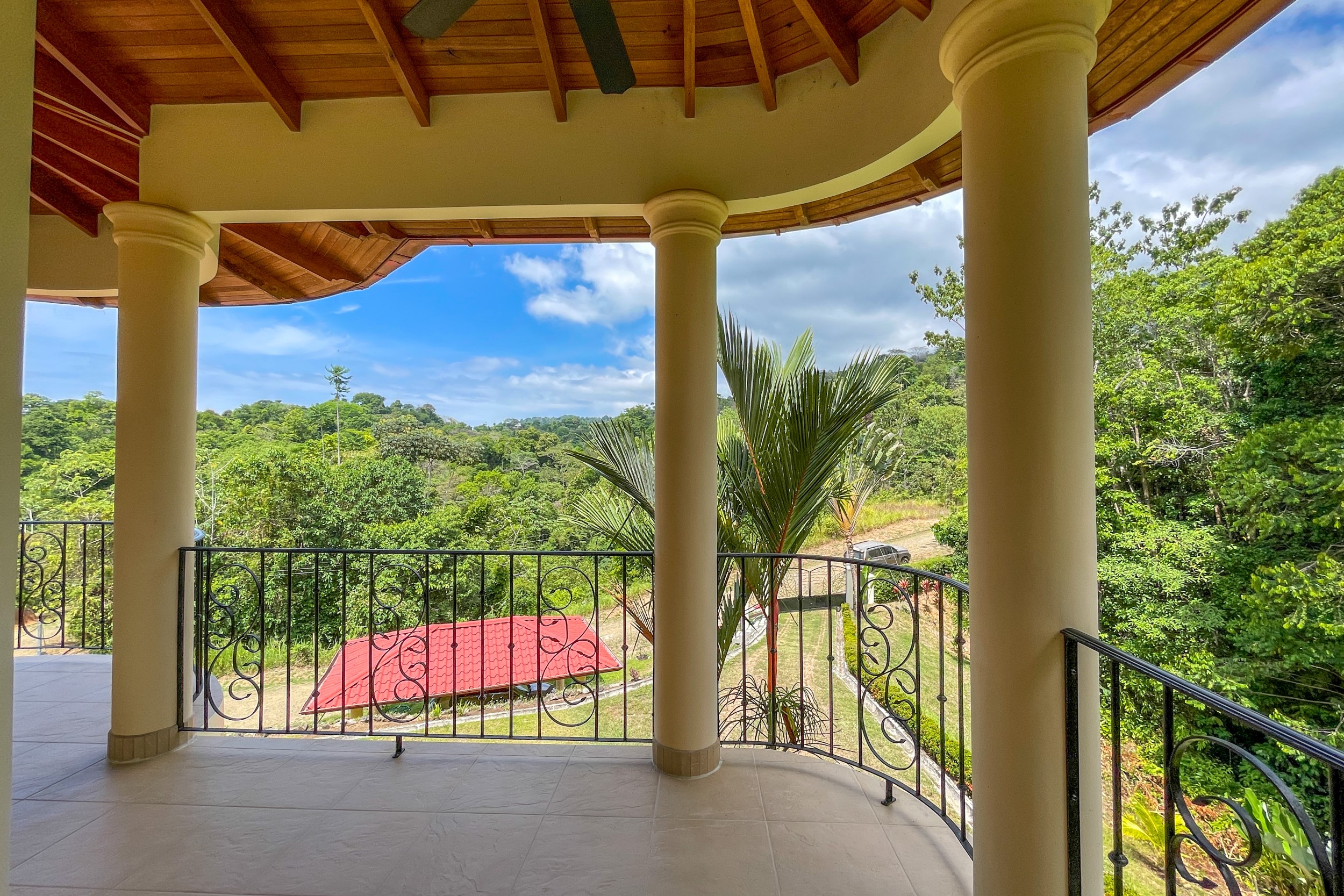 3 bed Single Family Homes For Sale in Ojochal, Puntarenas - thumb 8