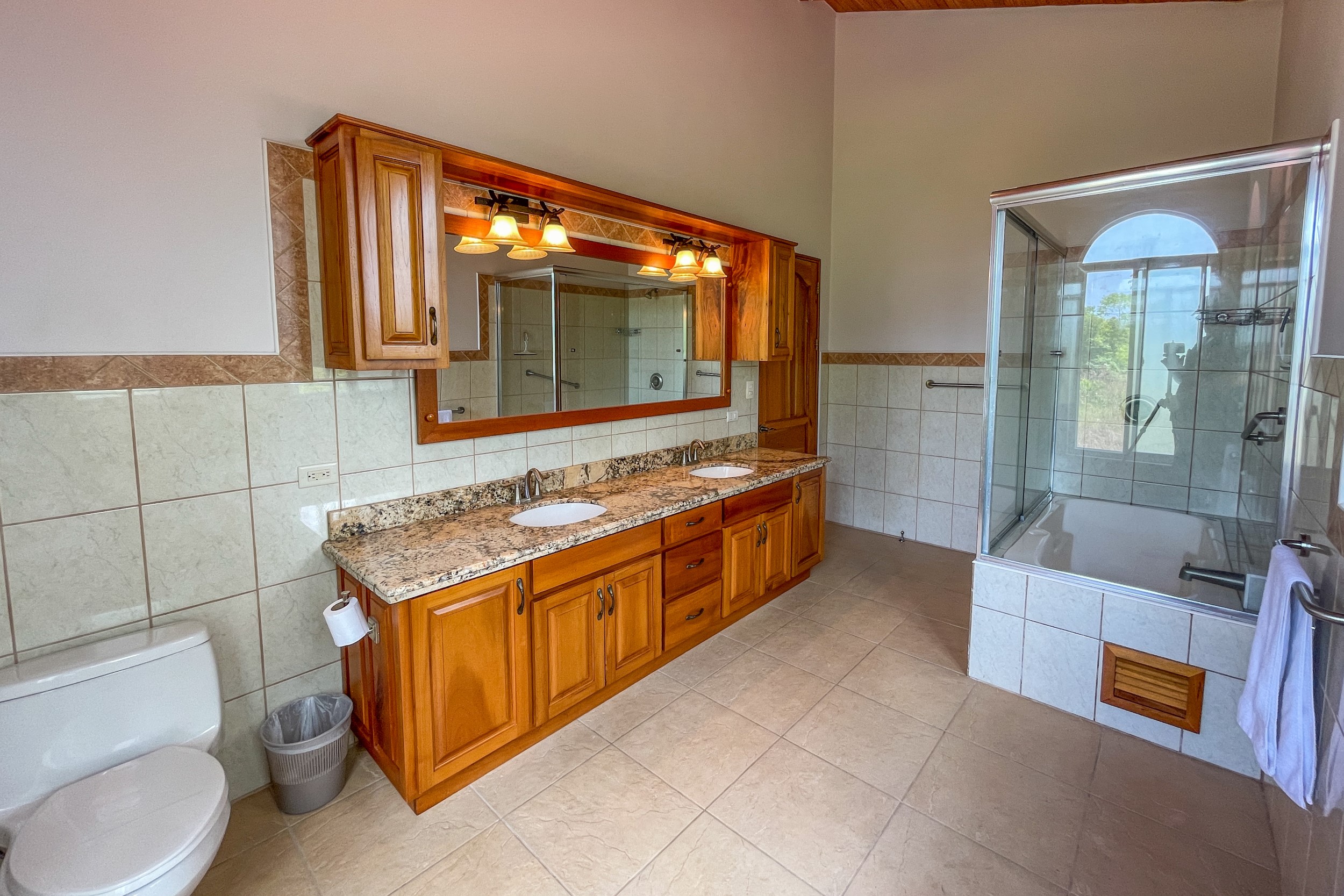 3 bed Single Family Homes For Sale in Ojochal, Puntarenas - thumb 20