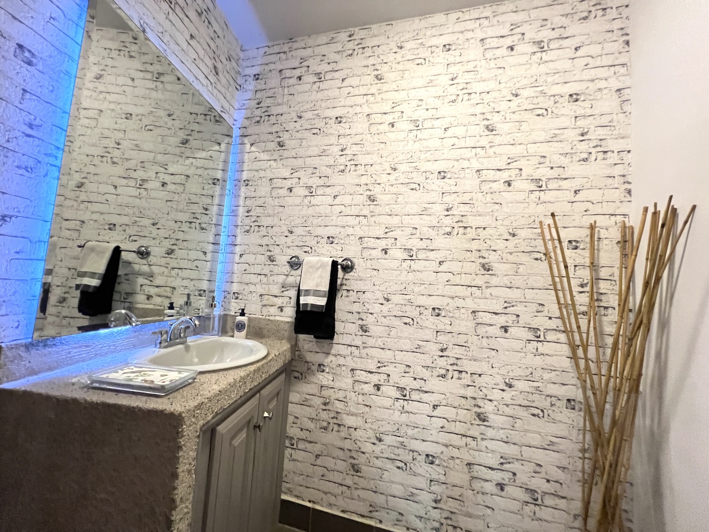 3 bed Single Family Homes For Sale in Santa Ana, San Jose - thumb 5