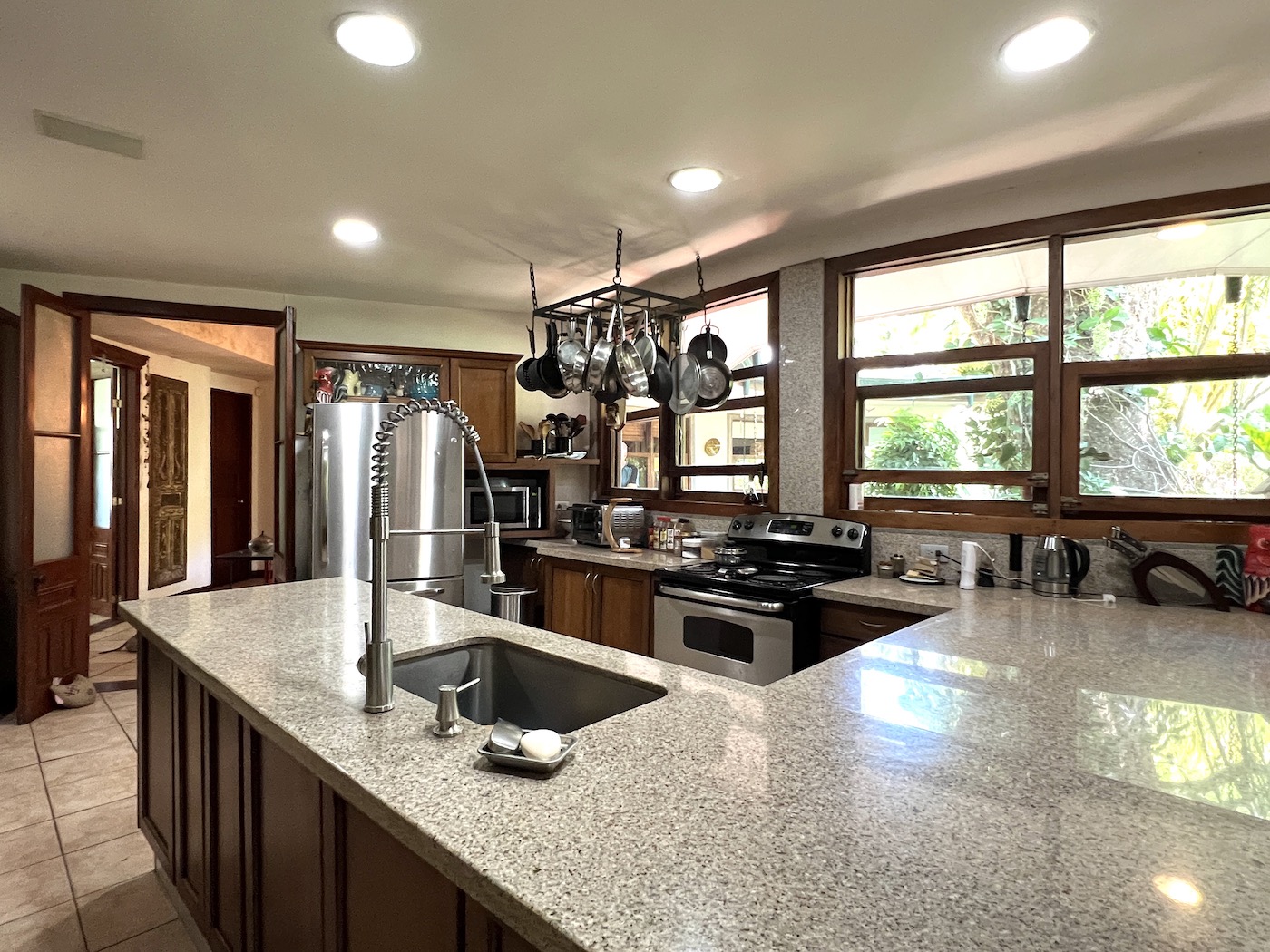 3 bed Single Family Homes For Sale in Santa Ana, San Jose - thumb 10