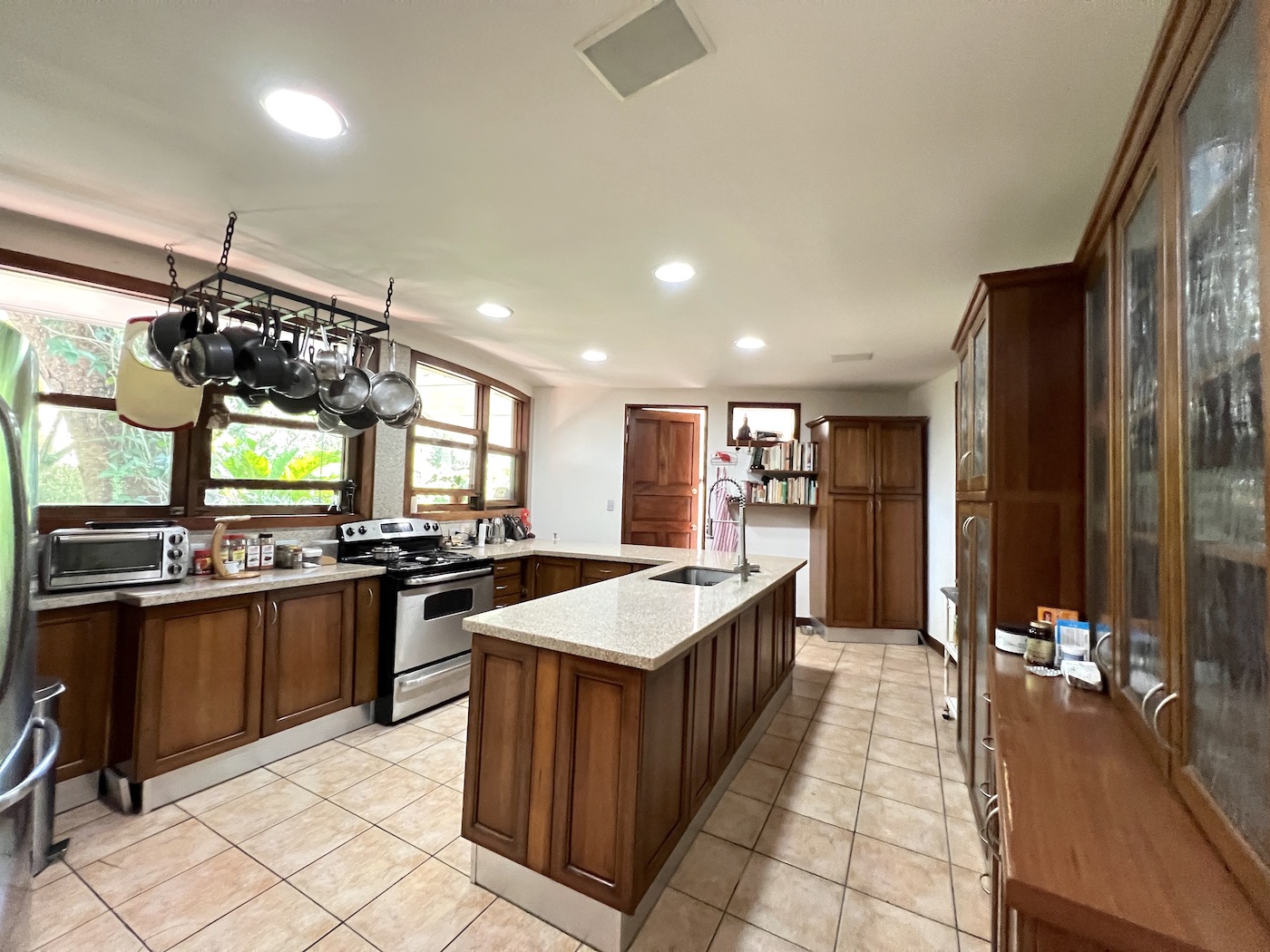 3 bed Single Family Homes For Sale in Santa Ana, San Jose - thumb 2