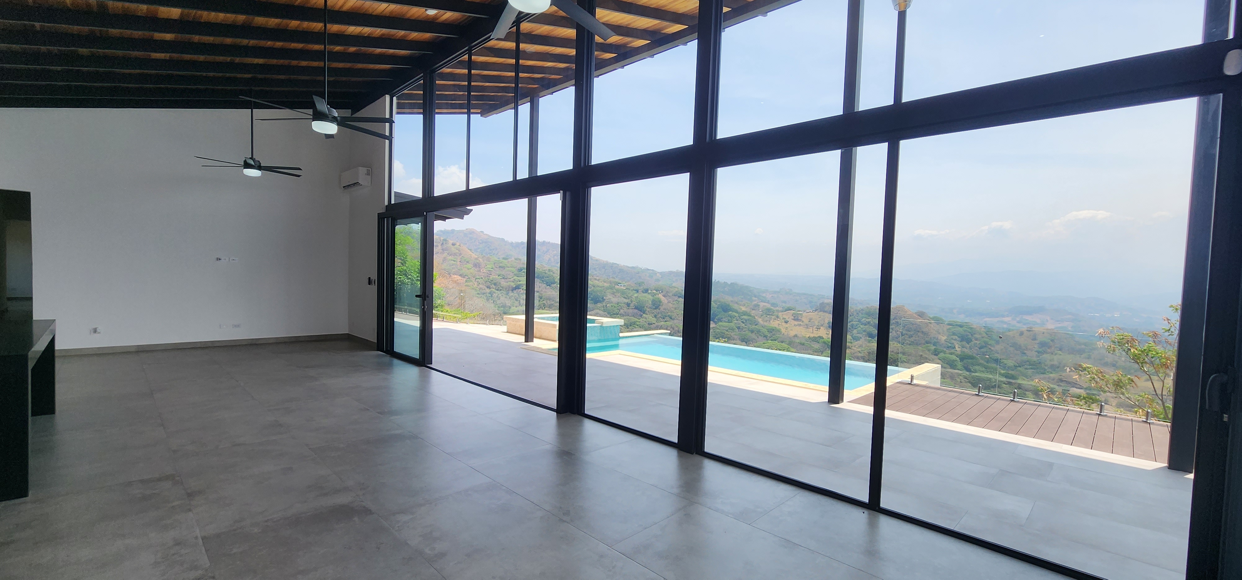 4 bed Single Family Homes For Sale in Atenas, Alajuela - thumb 5