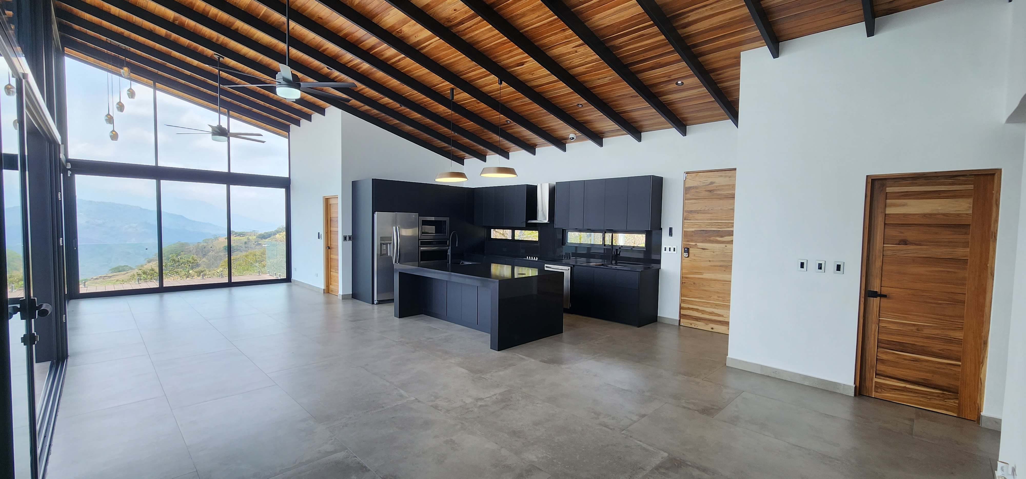 4 bed Single Family Homes For Sale in Atenas, Alajuela - thumb 4