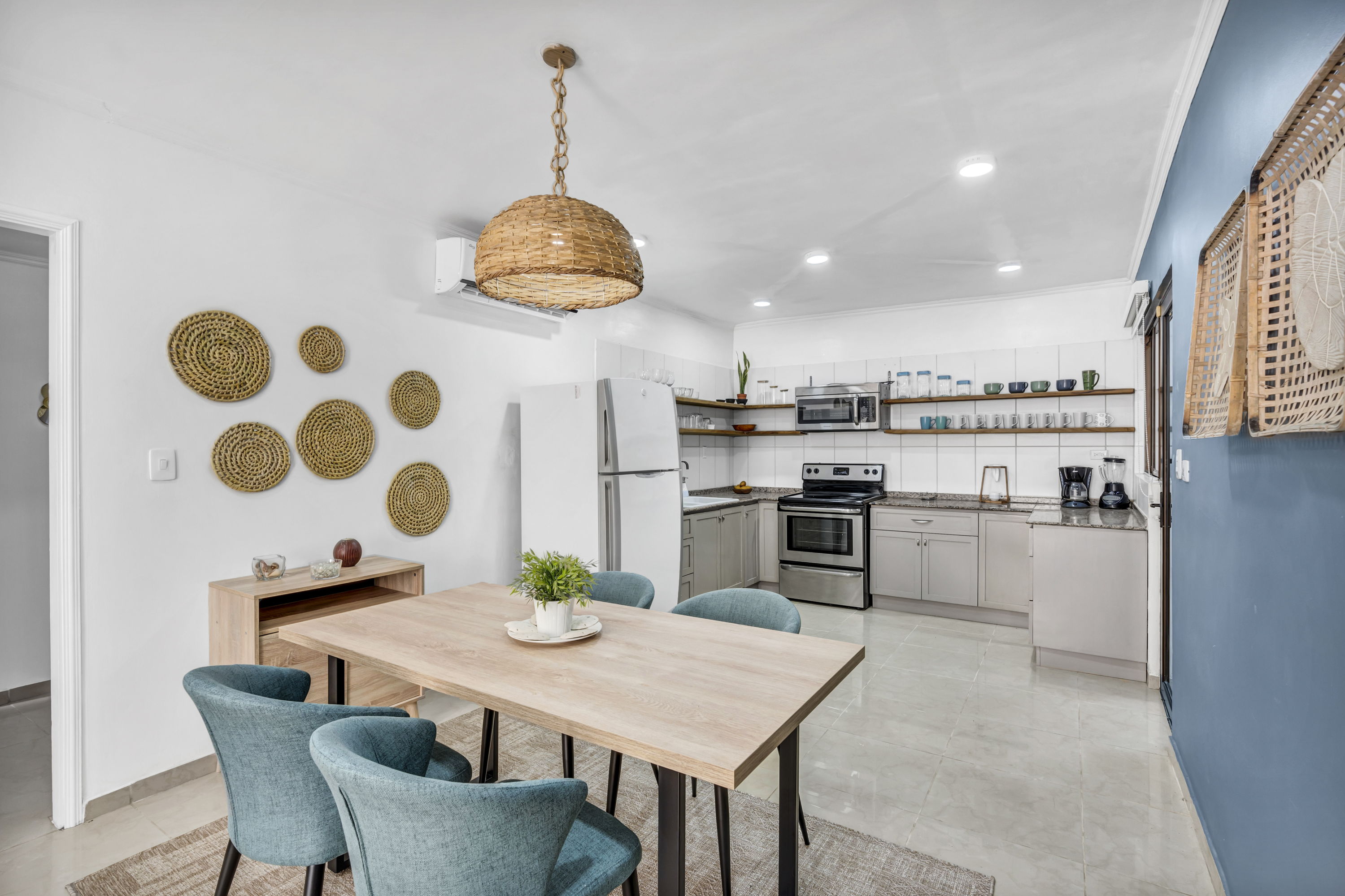 2 bed Condo For Sale in Tamarindo, Guanacaste - thumb 6