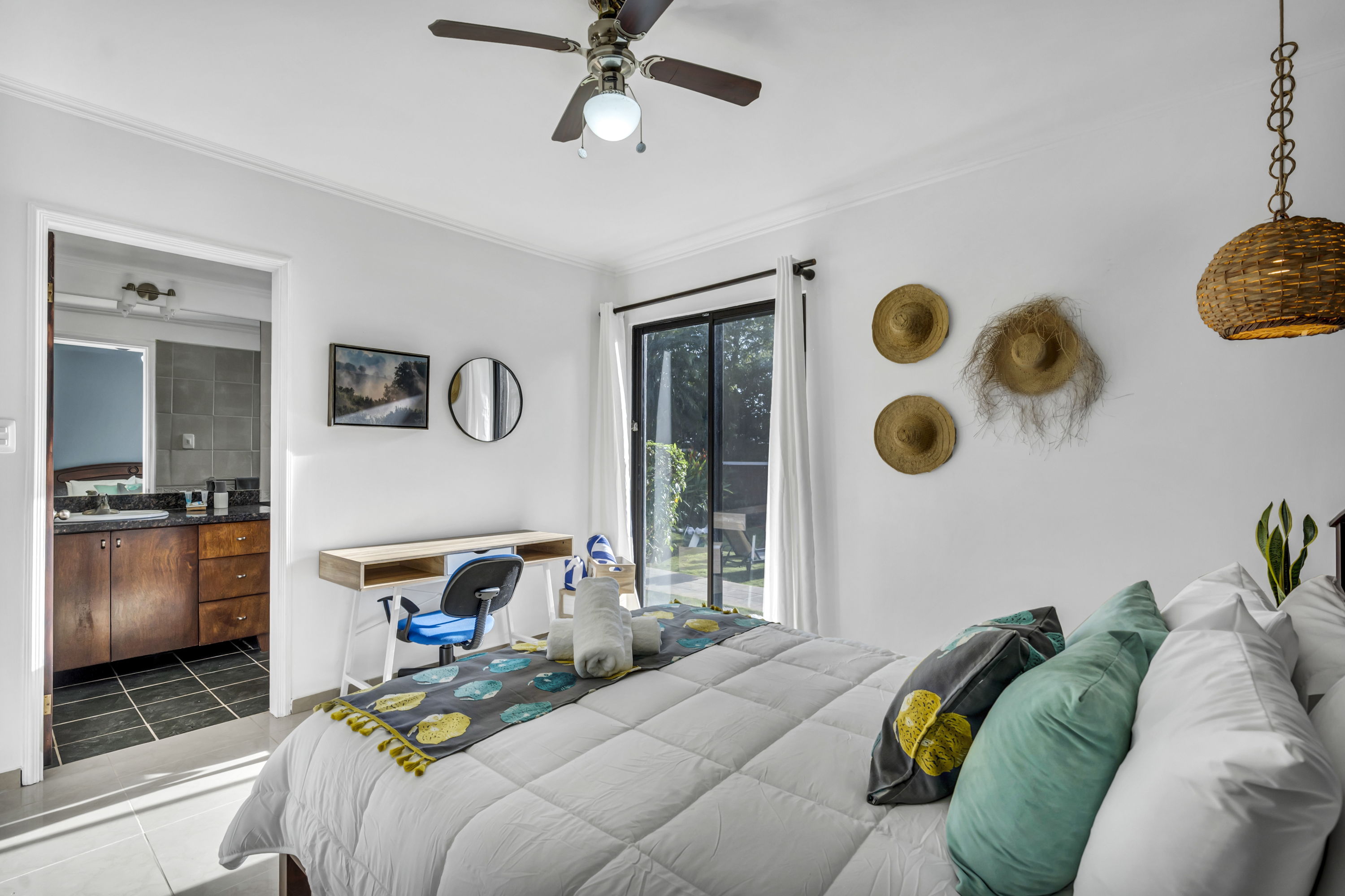 2 bed Condo For Sale in Tamarindo, Guanacaste - thumb 10