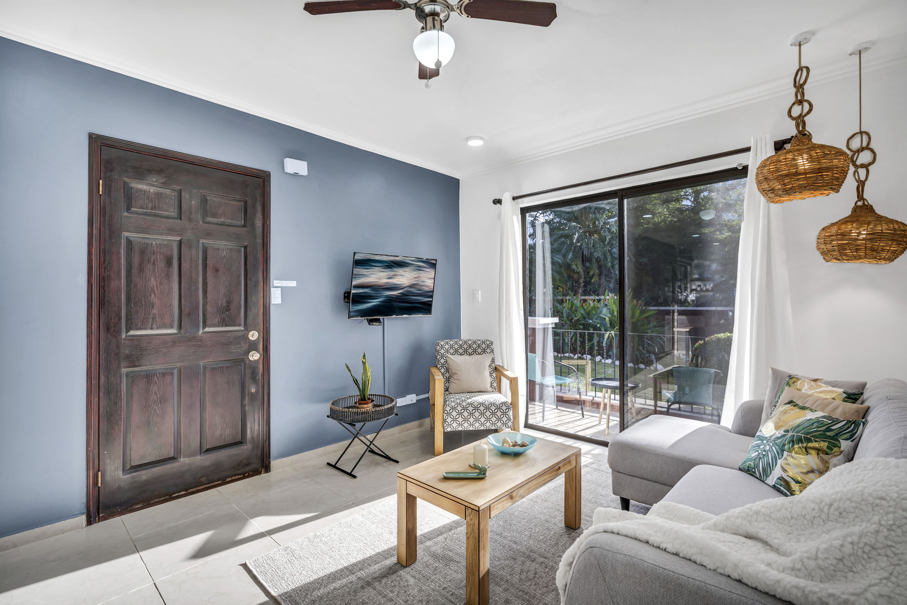 2 bed Condo For Sale in Tamarindo, Guanacaste - thumb 4