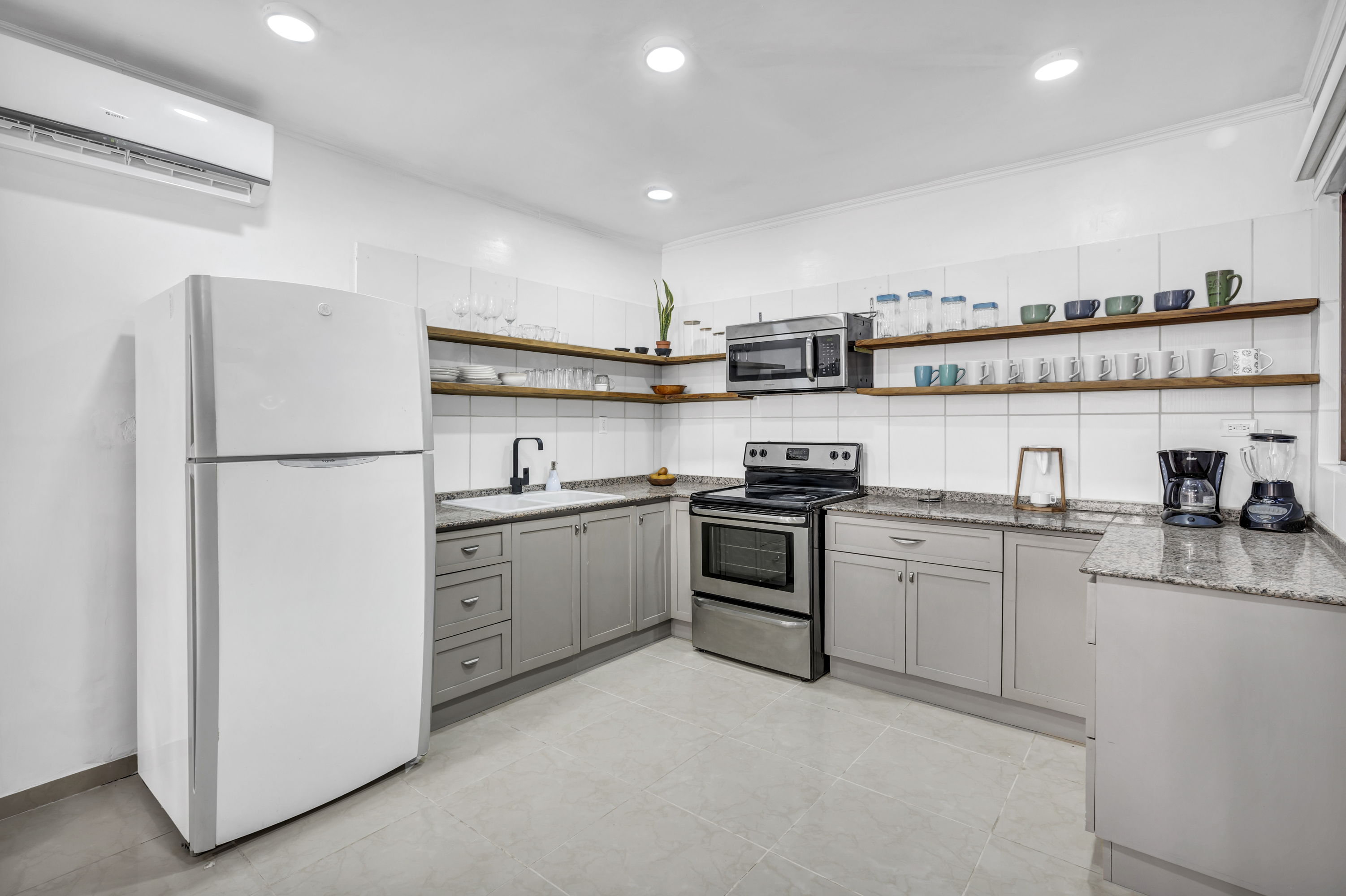 2 bed Condo For Sale in Tamarindo, Guanacaste - thumb 8