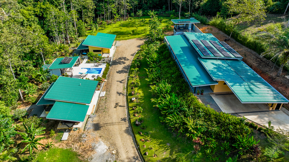 5 bed Single Family Homes For Sale in Ojochal, Puntarenas - thumb 29