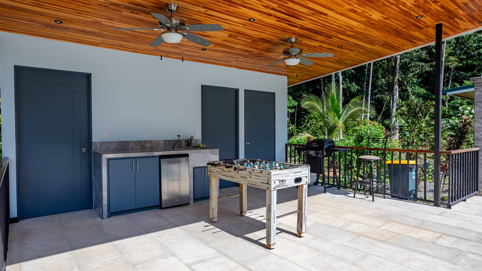 5 bed Single Family Homes For Sale in Ojochal, Puntarenas - thumb 17