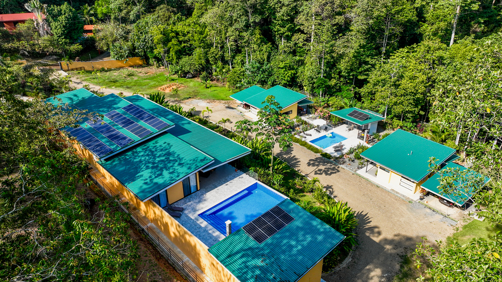 5 bed Single Family Homes For Sale in Ojochal, Puntarenas - thumb 2