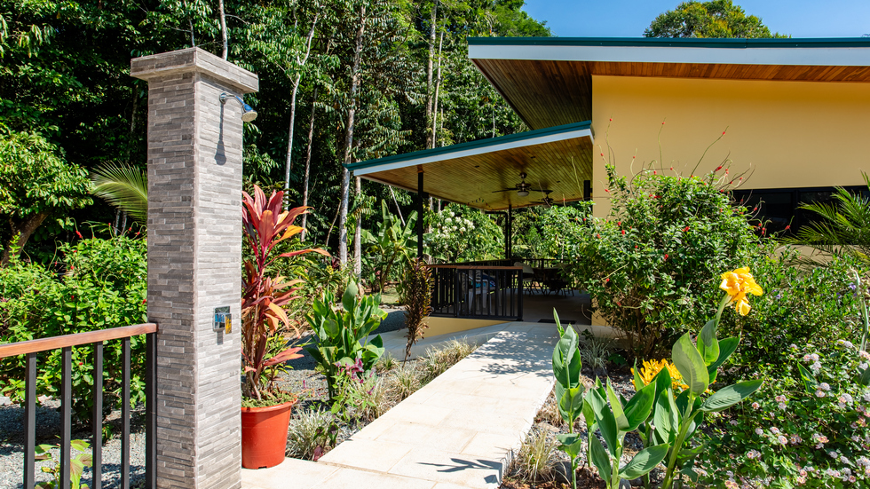 5 bed Single Family Homes For Sale in Ojochal, Puntarenas - thumb 19