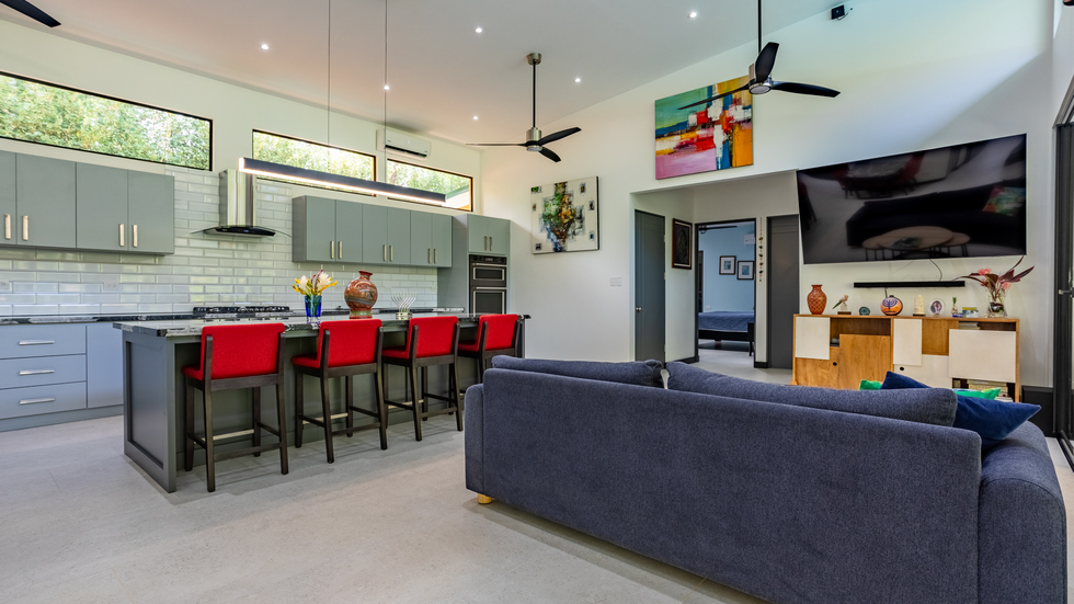 5 bed Single Family Homes For Sale in Ojochal, Puntarenas - thumb 11