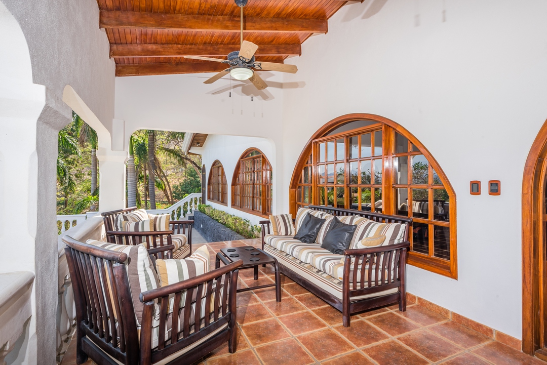 5 bed Single Family Homes For Sale in Playa Flamingo, Guanacaste - thumb 29