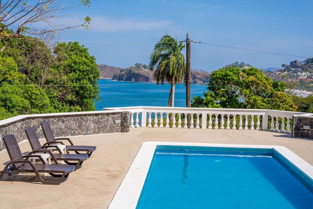 5 bed Single Family Homes For Sale in Playa Flamingo, Guanacaste - thumb 6