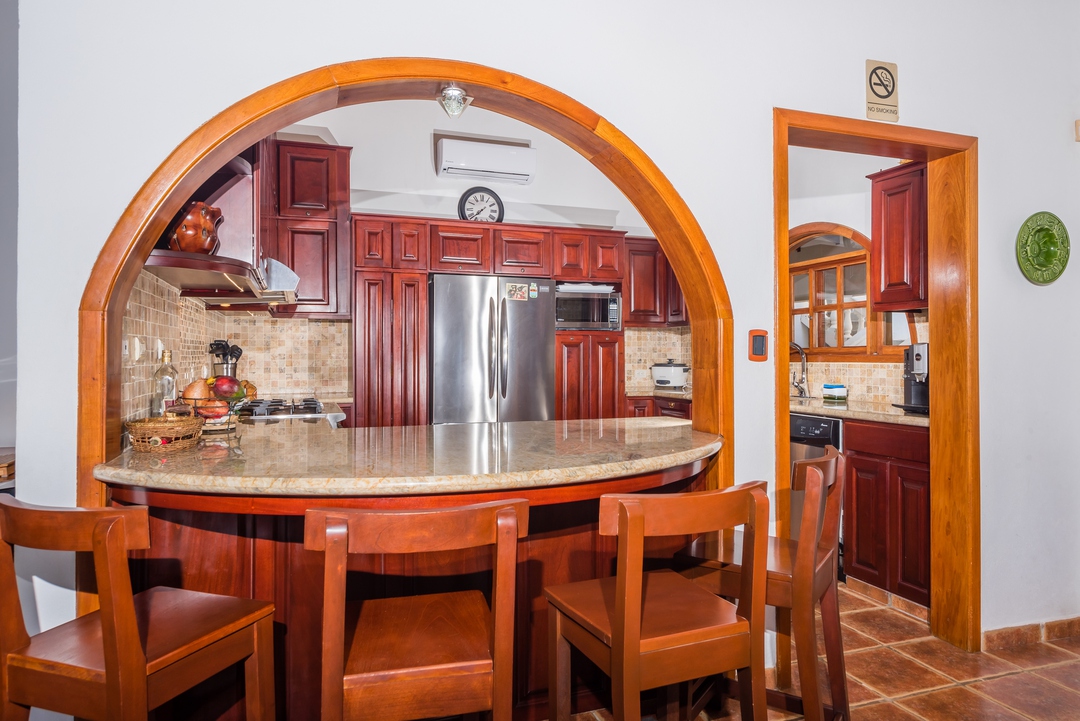 5 bed Single Family Homes For Sale in Playa Flamingo, Guanacaste - thumb 10